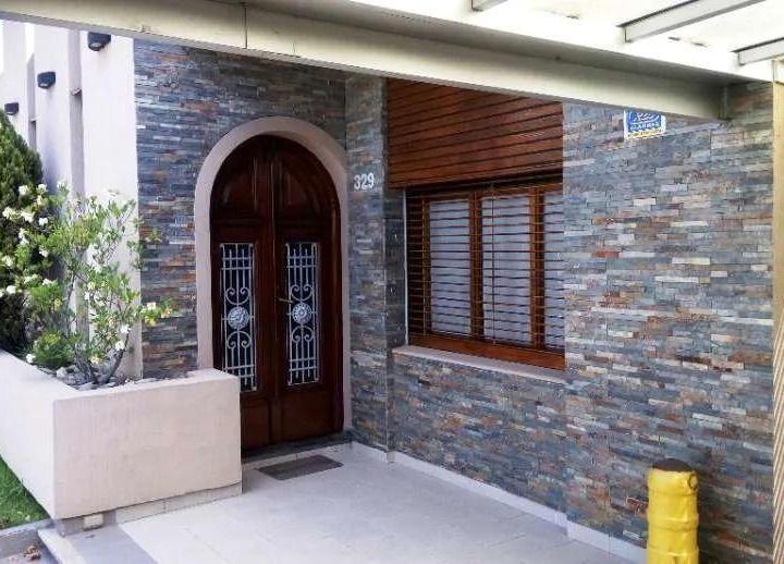 Casa · 220m² · 5 Ambientes