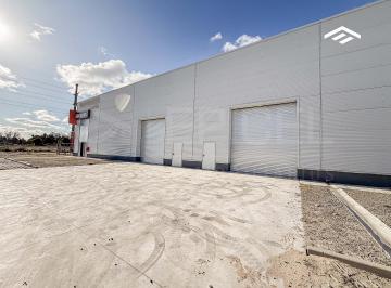 Bodega-Galpón · 1300m² · Galpón Industrial en Alquiler - Parque Industrial Spegazzini