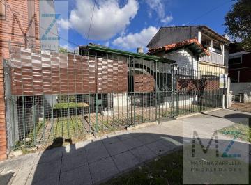 Casa · 100m² · 3 Ambientes · 1 Cochera · Casa en Venta en Quilmes