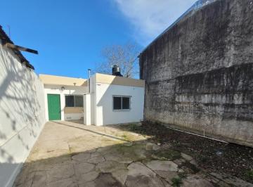 PH · 187m² · 3 Ambientes · PH Tipo Casa Al Frente con Ingreso Propio, Excelente Estado!