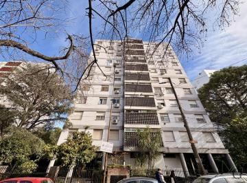 Frente · Oportunidad. Departamento 4 Ambientes Olivos/florida. Piso 10. Vista Abierta