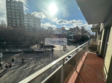Departamento · 57m² · 3 Ambientes · Alquilamos Dpto 3amb Frente Shopping Los Gallegos