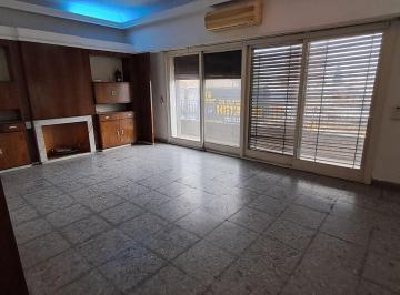 PH · 109m² · 4 Ambientes · Alquiler en 5 Ambientes Valentina Alsina