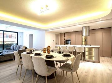 Departamento · 123m² · 4 Ambientes · Venta Departamento 3 Dorm.. Balcòn Centro