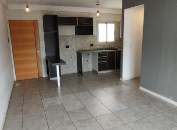 Departamento de 2 ambientes, Morón · Departamento de 40 m² con 1 Habitación en Alquiler en Morón