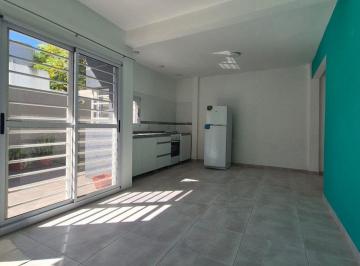 PH · 110m² · 5 Ambientes · 5 Cocheras · Venta Casa Mas 2 Departamentos en Wilde 10 X 46