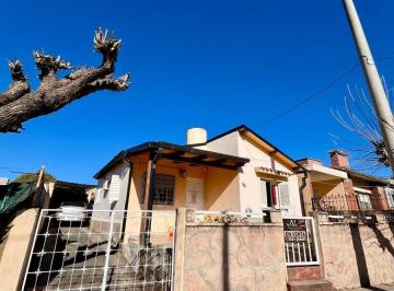 Casa de 6 ambientes, Cosquín · Casa 2 Dorm., Más Departamento en Venta, Cosquín, Apta Crédito a Cuadras del Centro.
