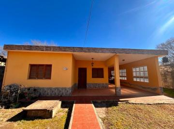 Casa de 5 ambientes, Cosquín · Casa 2 Dorm. Más Departamento en Venta, Cosquín, Zona Balneario, a Dos Cuadras de La Ruta