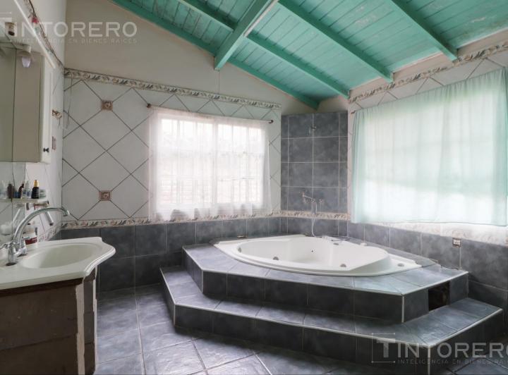 Casa · 1090m²