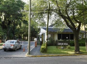 Casa · 280m² · 7 Ambientes · 1 Cochera · Casa en Alquiler en Camino Real, Boulogne, San Isidro