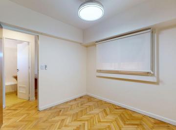 Departamento · 35m² · 2 Ambientes · Alquiler Departamento 2 Amb. Flores Apto Prof.
