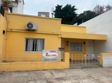 Casa de 4 ambientes, San Isidro · Casa en Alquiler en Martinez