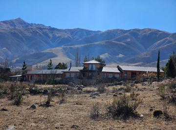 Casa · 350m² · 9 Ambientes · Casa en Los Cuartos, Tafí del Valle