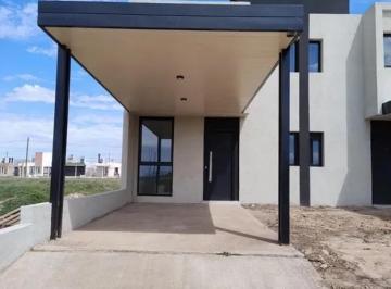 Casa · 90m² · 3 Ambientes · 1 Cochera · Venta Dúplex a Estrenar - Cuestas de Manantiales!