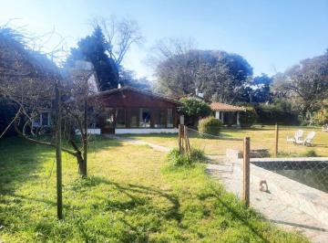 Casa de 8 ambientes, Tigre · Don Torcuato. Excelente Ubicacion (Zona Triangulo). 1850 m² de Terreno. 4 - 5 Dorm.. Pileta.