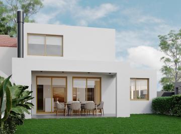 Casa · 140m² · 4 Ambientes · 4 Cocheras · Casa Llave en Mano - Castelar Norte - Barrio Cerrado - Chiuso (Casa N° 2)