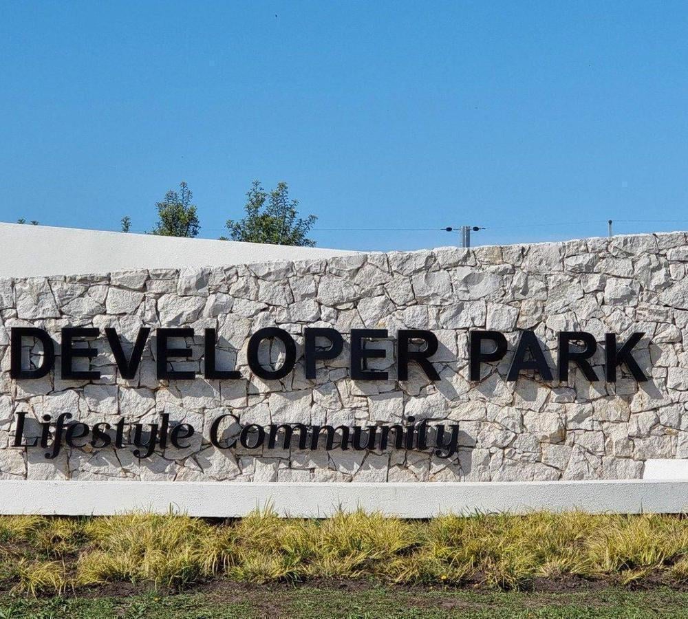 Lote en venta en barrio privado Developer Park, 712m²