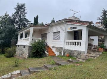 Casa de 5 ambientes, Villa Allende · Dueño Vende Excelente Propiedad