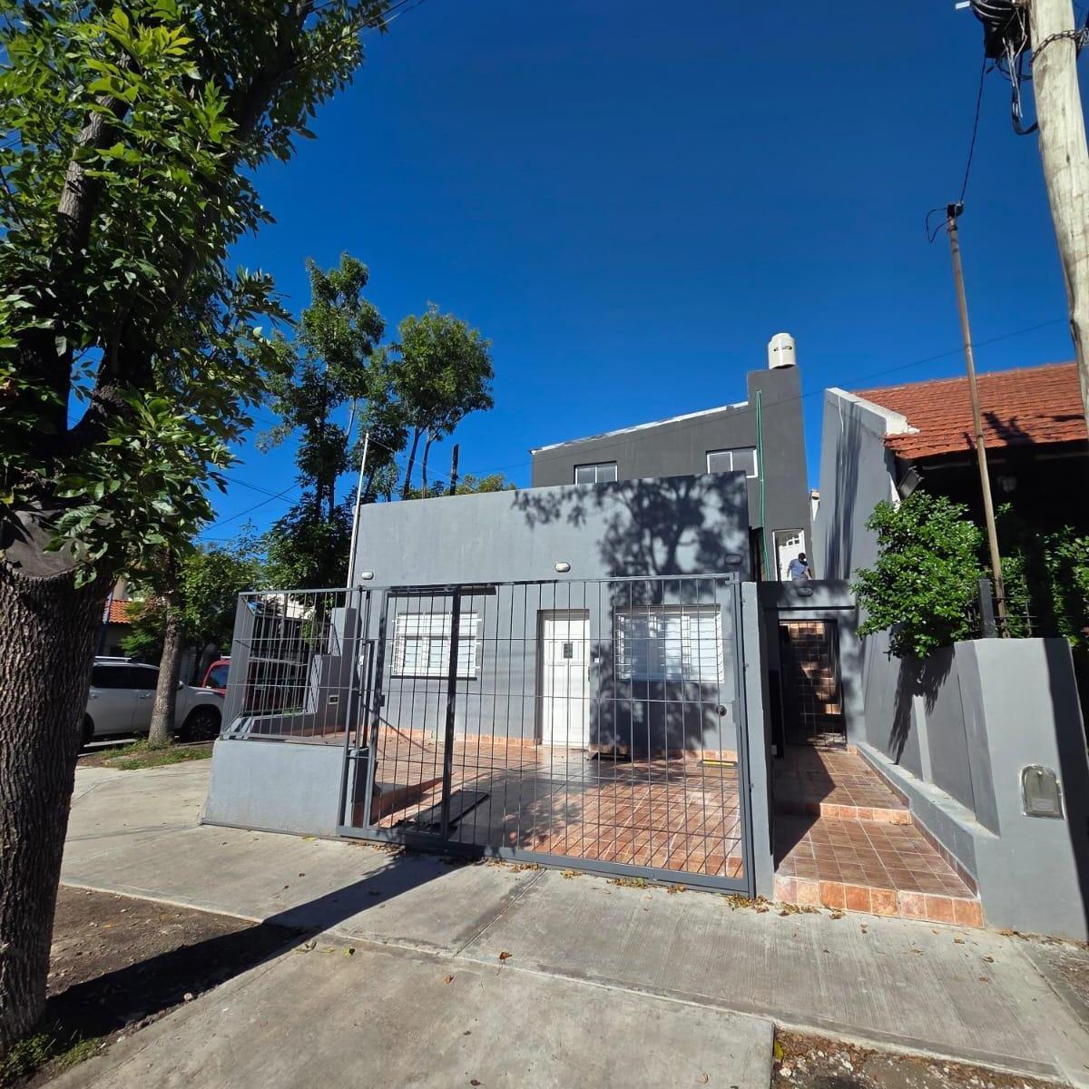Venta ph en dúplex de 3 ambientes todo A la calle