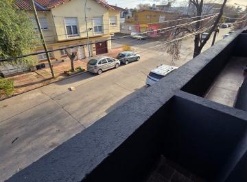 Imagen1 · Venta Departamento en PH de 3 Ambientes Al Frente con Balcón y Patio Propio