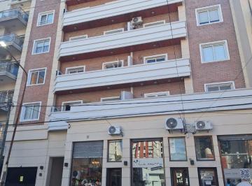Departamento de 2 ambientes, La Matanza · Alquiler 2 Ambientes con Cochera Centro Ramos Mejia
