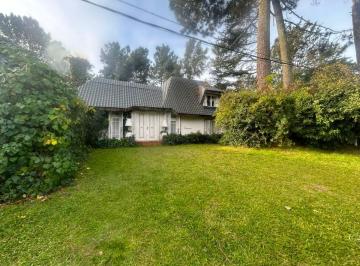 Casa de 4 ambientes, Uruguay · Venta - Casa en Pinares, Punta del Este
