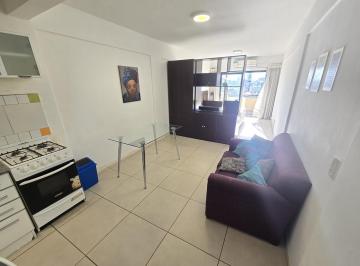 Departamento · 35m² · 1 Ambiente · Amplio Departamento con División y Balcón en Piso 12 de Torre. Totem de Seguridad 24hs. Monserrat.