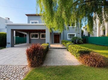 Casa Alquiler de 4 ambientes · Alquilo Casa Villa Privada San Alfonso Villa Allende