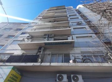 Departamento de 3 ambientes, San Isidro · Departamento de 3 Ambientes con Vista Parcial Al Río.