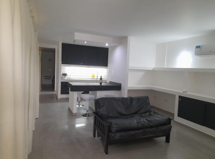 Casa · 90m² · 4 Ambientes · 1 Cochera