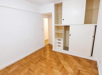 Departamento de 3 ambientes, Chacarita · Departamento de 3 Ambientes. Gran Capacidad de Guardado.
