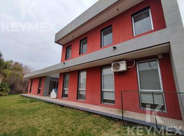 Casa · 170m² · 4 Ambientes · 3 Cocheras · Venta Casa 3 Dorm. en Sicardi - Calle 666 E/ 13bis y 14