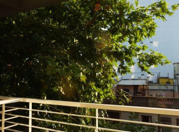 Departamento de 2 ambientes, Parque Chas · Dos Ambientes Venta Parque Chas Balcon Corrido Subtecerca