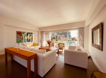 Casa · 396m² · 5 Ambientes · 3 Cocheras · Casa en Venta o en Alquiler en Pilará - La Berlina - Urdapilleta Propiedades