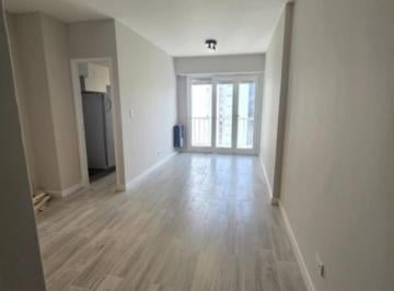 Imagen1 · Departamento en Venta 1 Ambiente y Medio a La Calle con Balcón Saliente