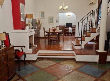 villa-crespo-venta-casa-4-ambientes · Casa de 4 Ambientes en Venta en Villa Crespo