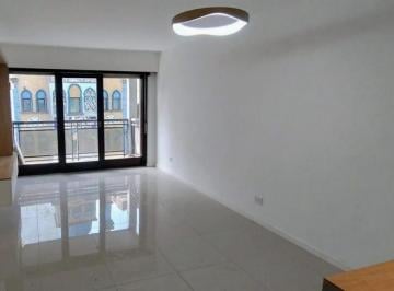 Imagen1 · Venta Departamento de 3 Ambientes a La Calle con Balcón Saliente