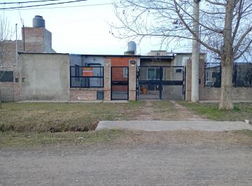 Casa de 2 ambientes, Alvear · Venta de Casa en Los Troncales del Sur (Las Carolinas)