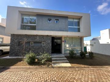 WhatsApp Image 2026-06-18 at 3.02.20 PM-49.jpeg · Casa en Carmen de Olmos 1400