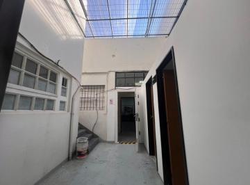Depósito · 307m² · Alquiler Comercial Deposito en Villa Urquiza