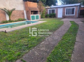 Casa · 150m² · 3 Ambientes · 3 Cocheras · Casa en Alquiler Dos Dorm. Escobar