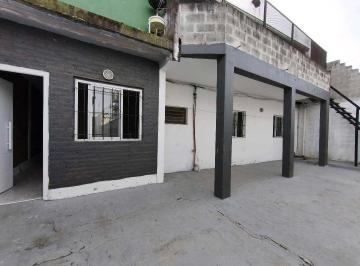 Departamento · 50m² · 2 Dormitorios · Alquiler Depto 3 Amb Pb - Paso del Rey - Centro