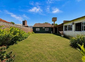 Casa · 138m² · 5 Ambientes · 2 Cocheras · Venta Casa Fátima Pilar 3 Dorm + Parque + Quincho A. C