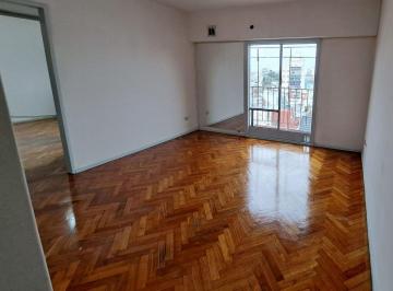 Departamento · 58m² · 3 Ambientes · Alquiler Depto. 3 Amb. con Balcón Villa del Parque