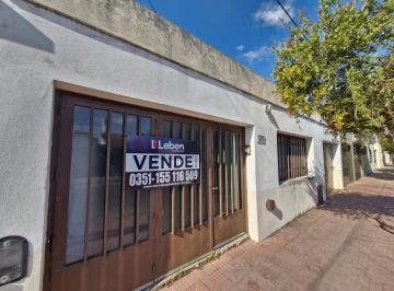 Casa · 165m² · 3 Ambientes · 2 Cocheras · B° Alto Alberdi - Casa 2 Dorm. - 270 m² Sup Total