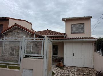 Casa · 128m² · 5 Ambientes · 2 Cocheras · Casa en Bella Vista 5 Ambientes + Dpto.