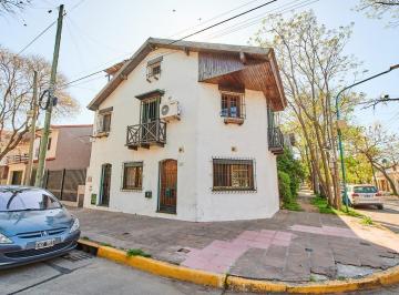PH · 111m² · 3 Ambientes · PH en Venta en Vicente López
