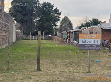 Terreno · 500m² · 162 Entre 47 y 49 Lisandro Olmos - Lote en Venta