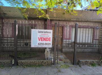 Casa de 4 ambientes, Florencio Varela · Vende Casa Americana 4 Ambientes - a Refaccionar - Florencio Varela.