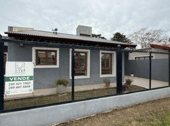 Casa · 140m² · 4 Ambientes · 1 Cochera
